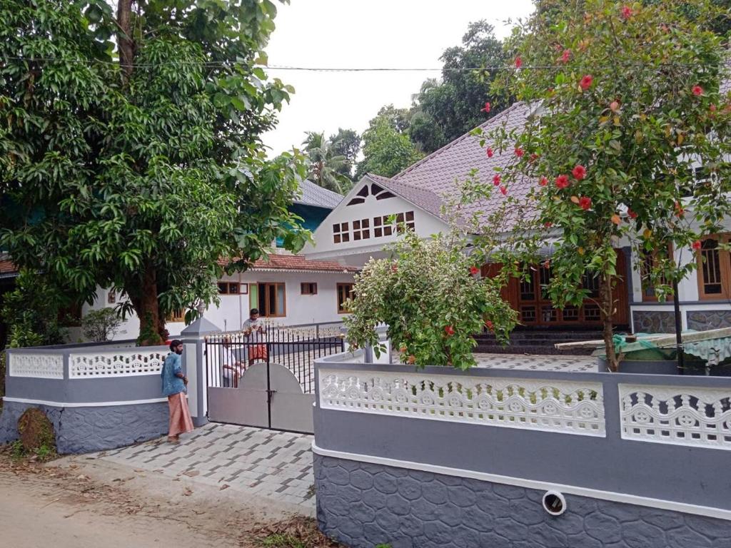 Bangunan di mana terletaknya rumah percutian