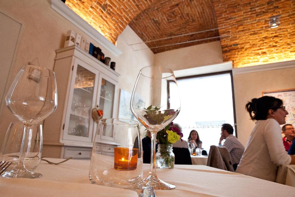 Nápoje v ubytování Osteria Senza Fretta Rooms for Rent