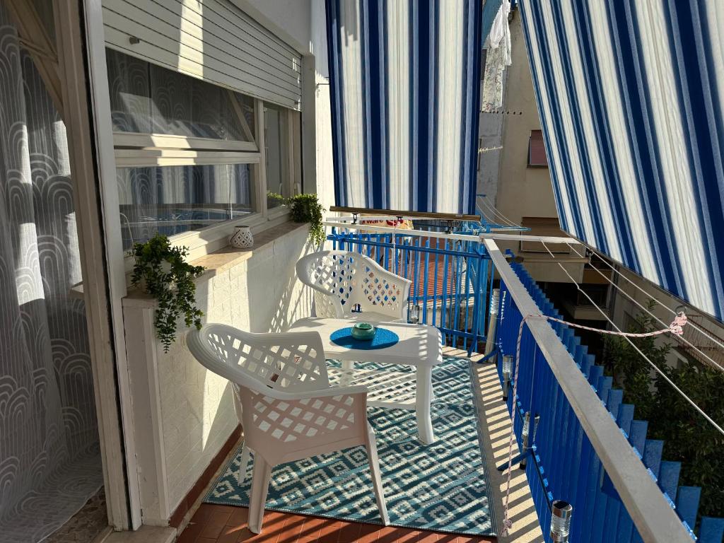 En balkon eller terrasse på La dimora di Traiano