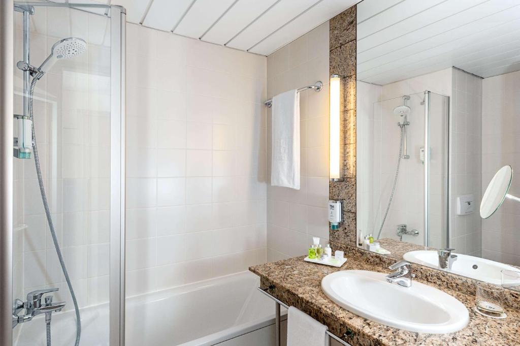 NH München Ost Conference Center - Resim 8