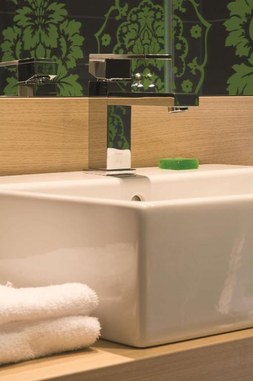 NH Berlin Potsdamer Platz - Resim 32