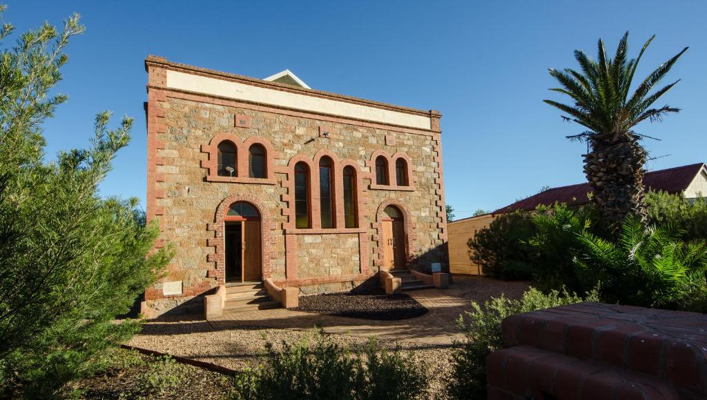 A garden outside Broken Hill Outback Church Stay