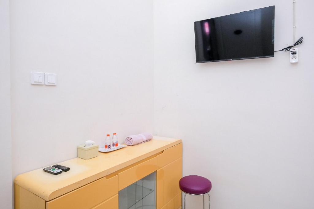Urbanview Hotel Trisna Tulungagung - Camera Doppia Standard