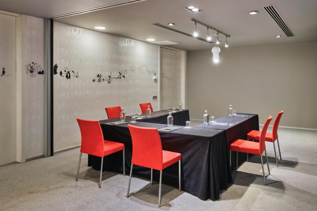 Ikonik Anglí - Resim 24