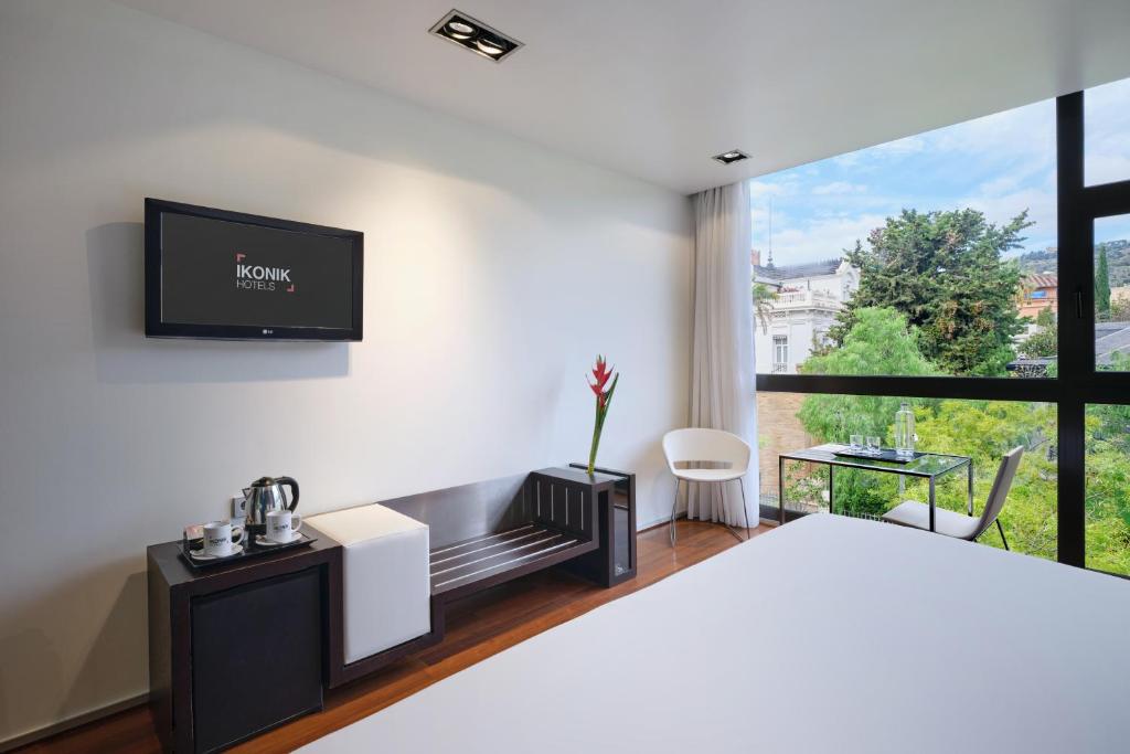 Ikonik Anglí - Resim 26