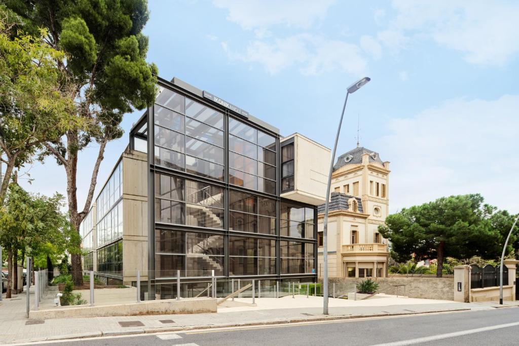 Ikonik Anglí - Resim 33