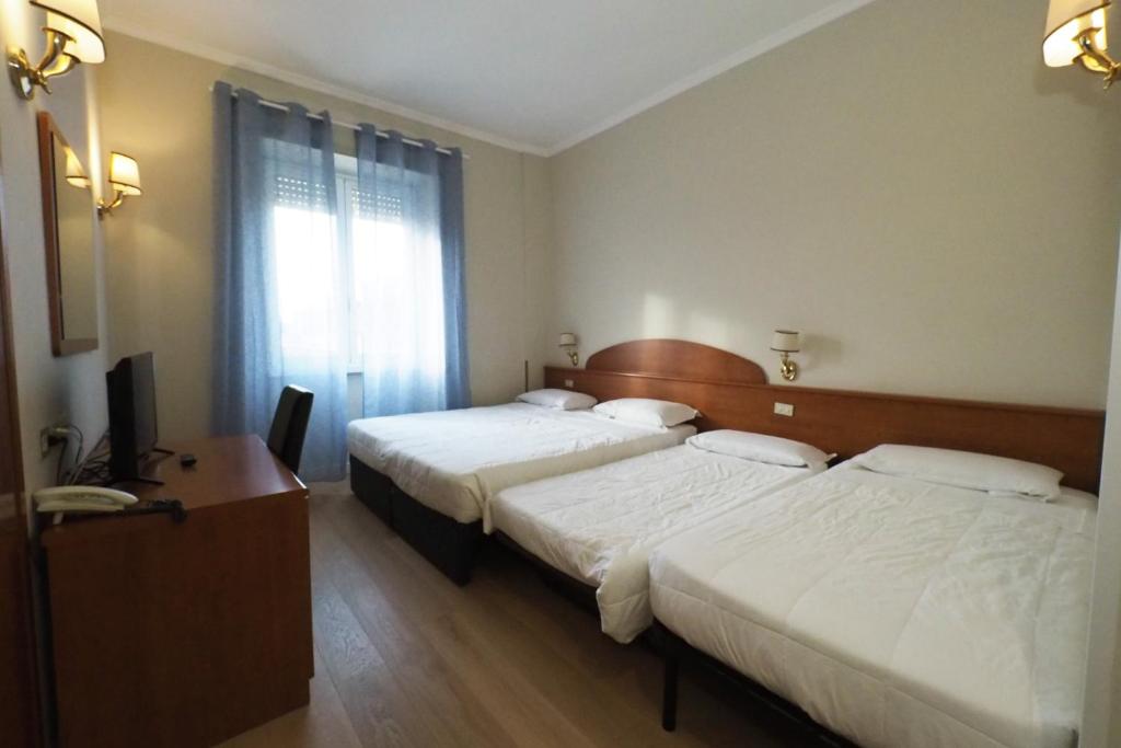 Hotel Laura - Resim 35