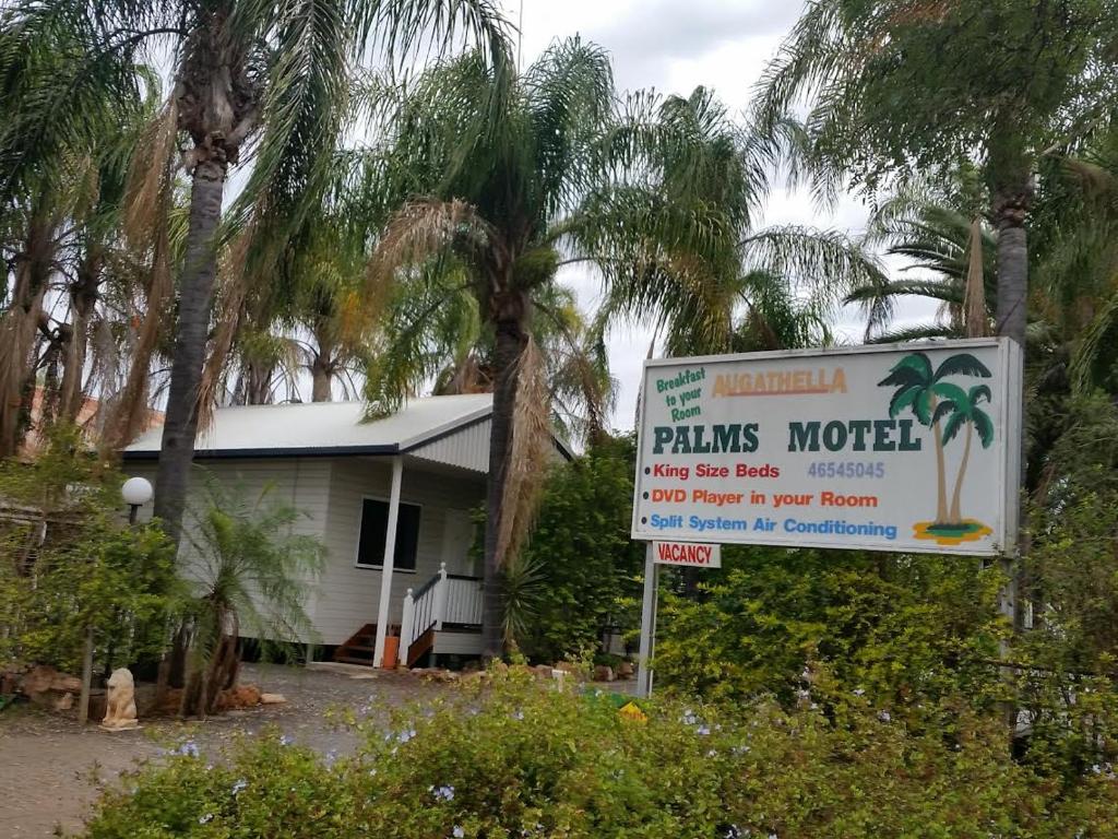 Certifikát, hodnocení, plakát nebo jiný dokument vystavený v ubytování Augathella Palms Motel