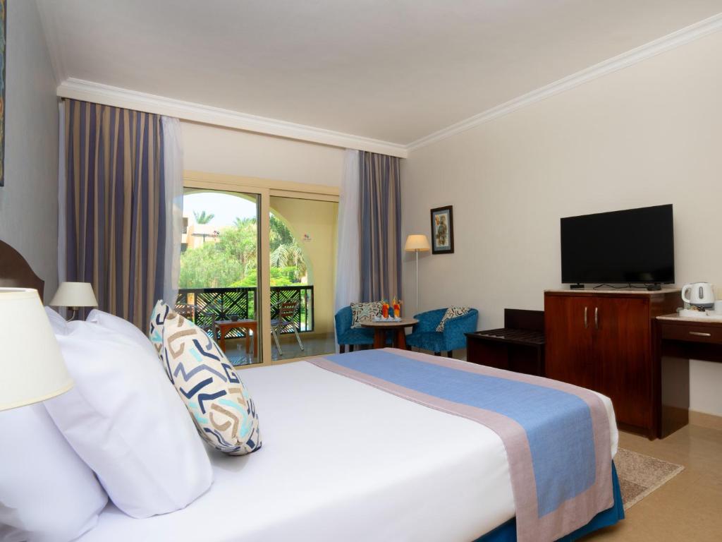 Stella Gardens Resort & Spa, Makadi Bay - 1