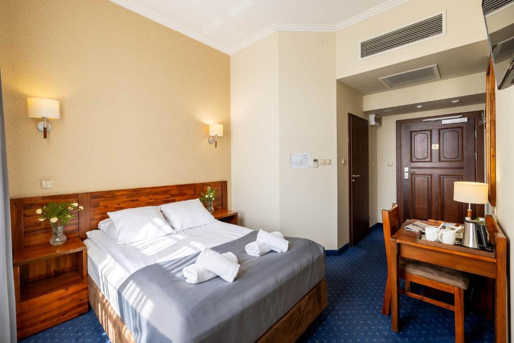 Hotel Piast Wroclaw Centrum - Resim 4