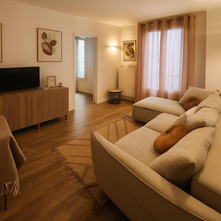 NEW Cosy in Paris