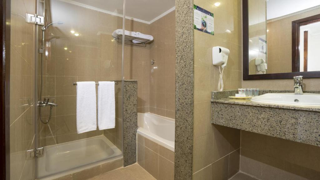 Stella Gardens Resort & Spa, Makadi Bay - 4