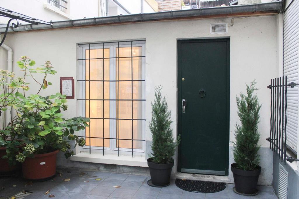 Small Cozy Studio near Montparnasse Station