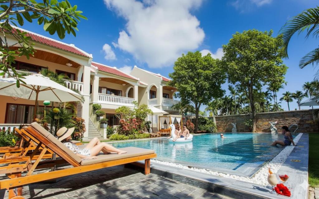 Hồ bơi trong/gần Én Retreat Hoi An
