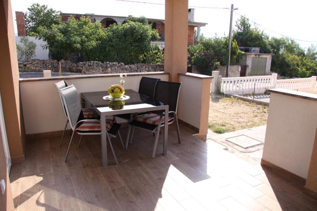 Balkón alebo terasa v ubytovaní Apartment Pal