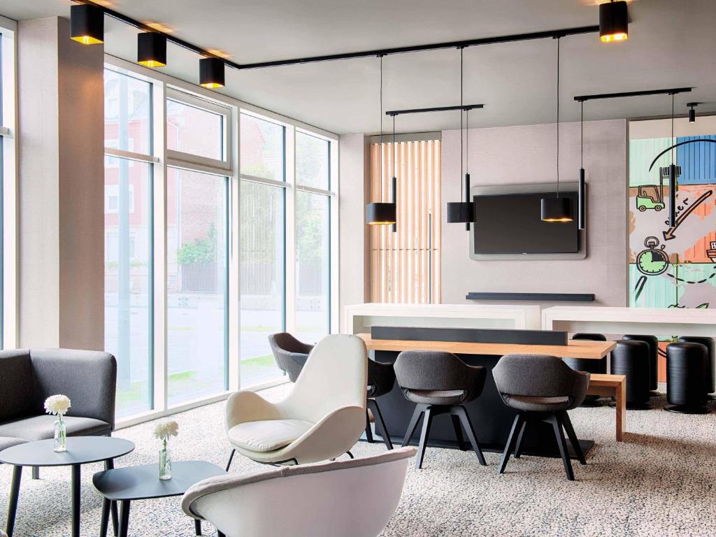 B&B Hotel Stuttgart-Neckarhafen - Resim 11
