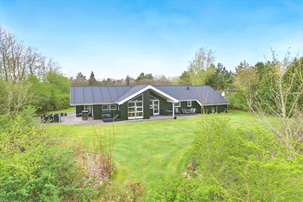 an aerial view of a house with a yard at HS013-Oksbol-Hybenvangen-6 in Oksbøl