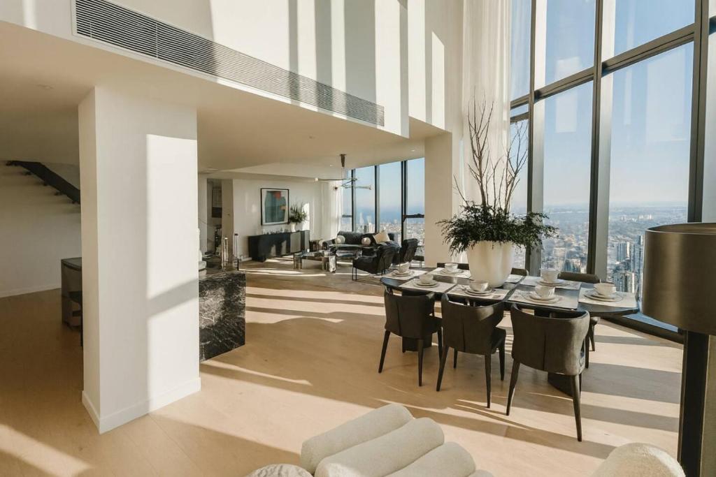 'Sanctuaries in the sky': Eight of the world's most stunning penthouses ...