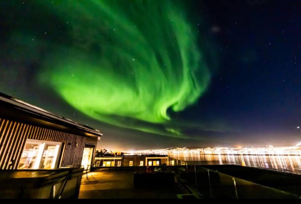 Northern lights penthouse, Tromsø (precios actualizados 2025)
