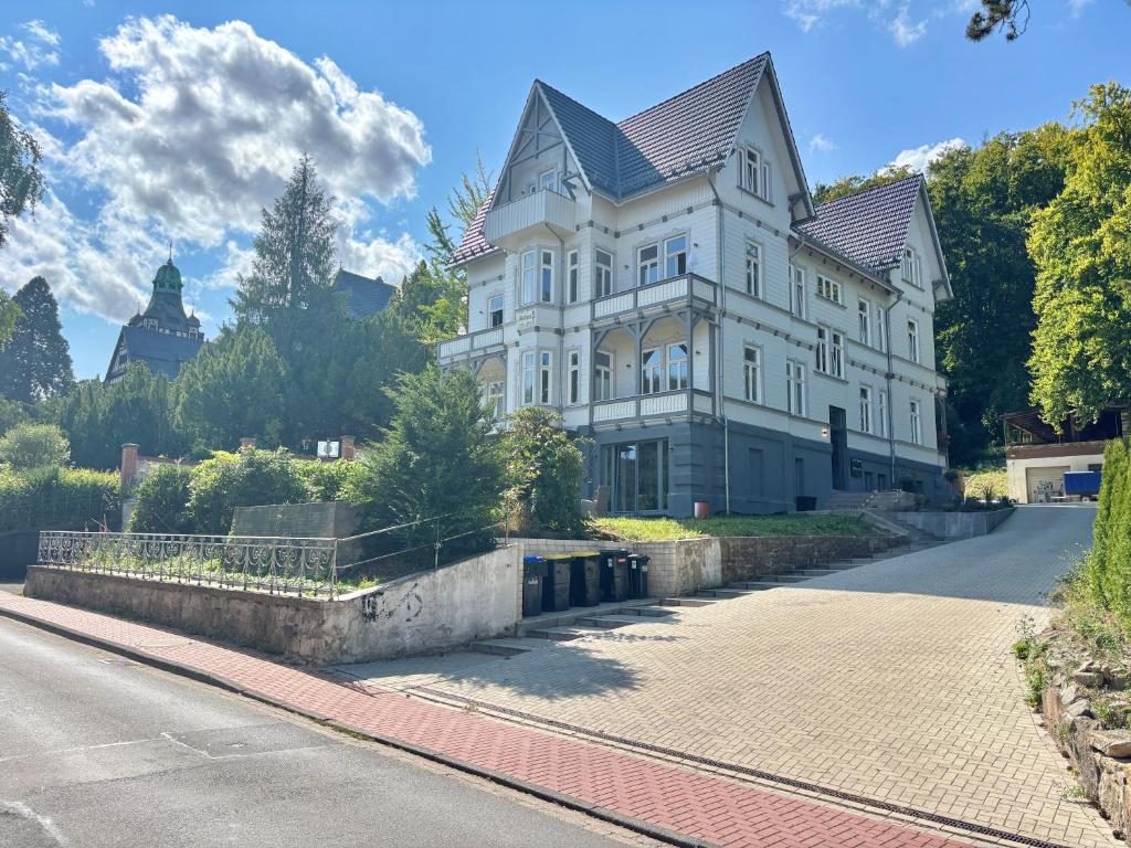HyggeLiving - NEU - LUXUS - Villa - Bergblick - 3 Balkone - Parken - 100qm - Appartamento Con 2 Camere Da Letto E Con Vista