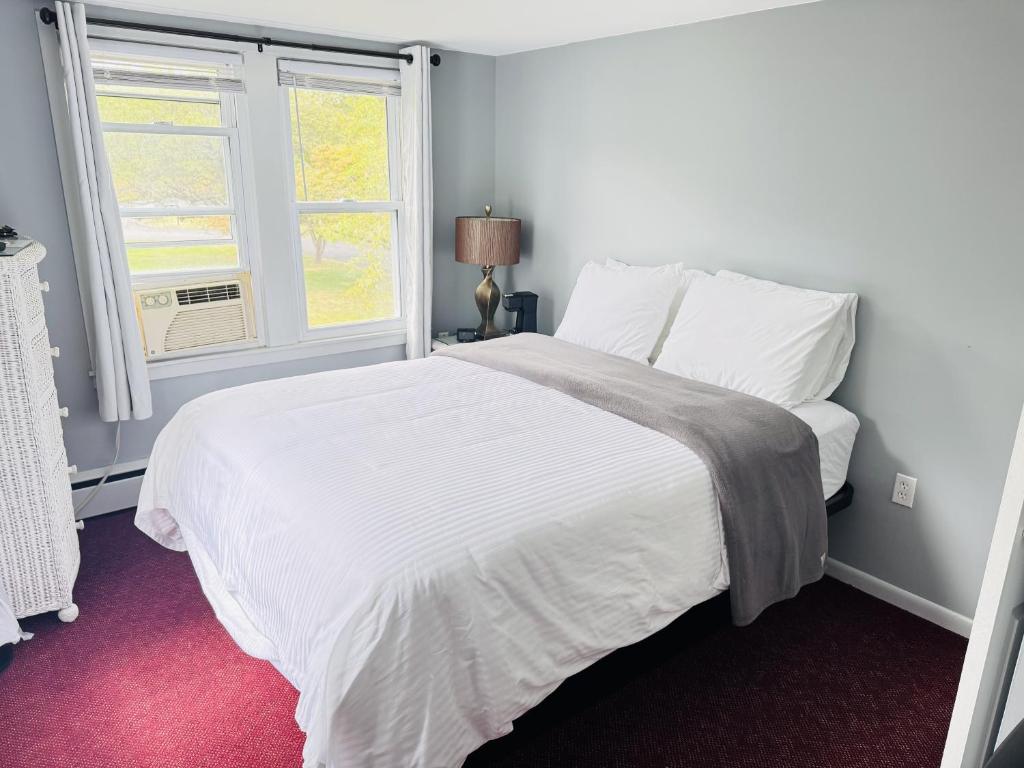 Pocono Ridge Inn East Stroudsburg - Poconos photo