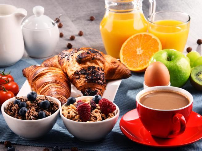 HOTEL Mezzaluna Half Moon - Resim 14