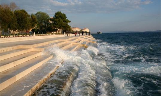 LUCY Apartments with heated saltwater pool and free private parking - 2