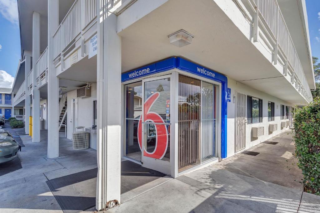 Gallery image of Motel 6 Santa Rosa - South in Santa Rosa