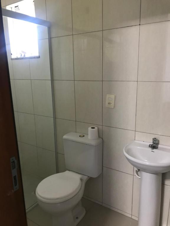 Ένα μπάνιο στο Espaço Baobá Casa de Temporada