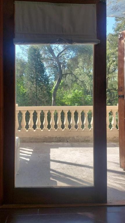 Casa quinta con jardín y pileta