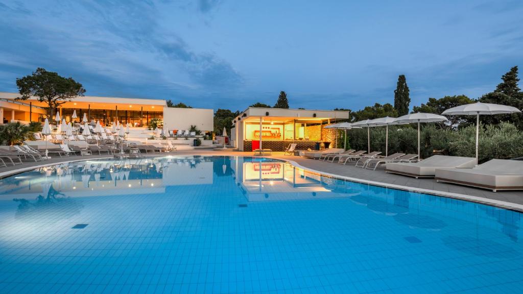 Pharos Hvar Bayhill Hotel photo