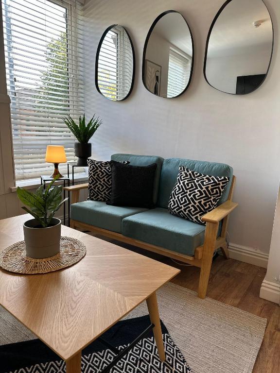 Ocho Homes Lux By Eight Continents, Belfast - Resim 7