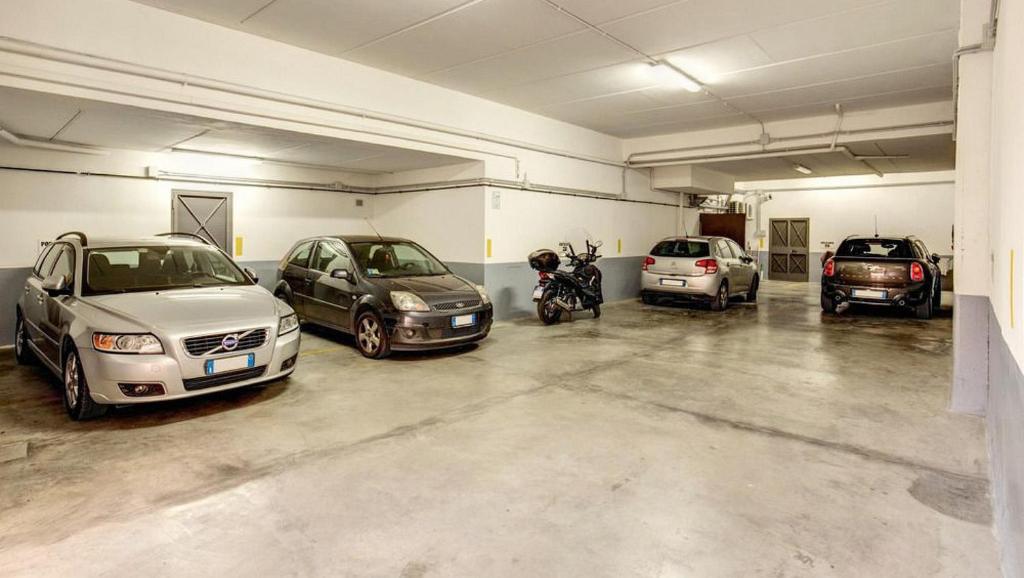 The Strand Hotel - Resim 28