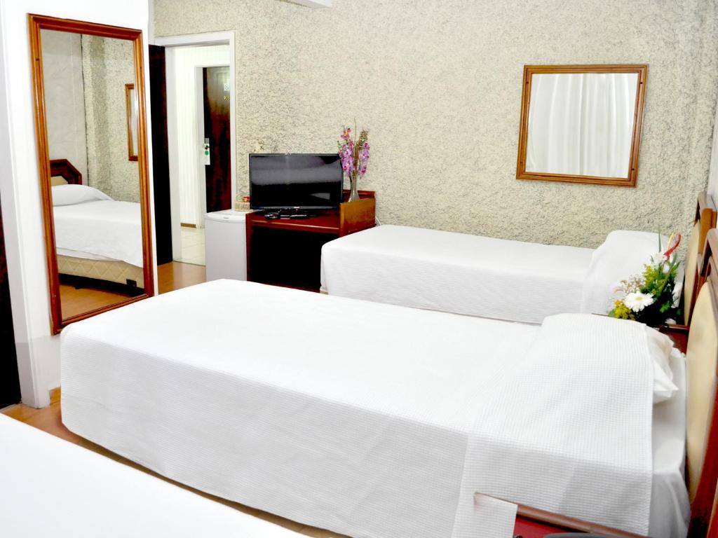  Caravelle Palace Hotel