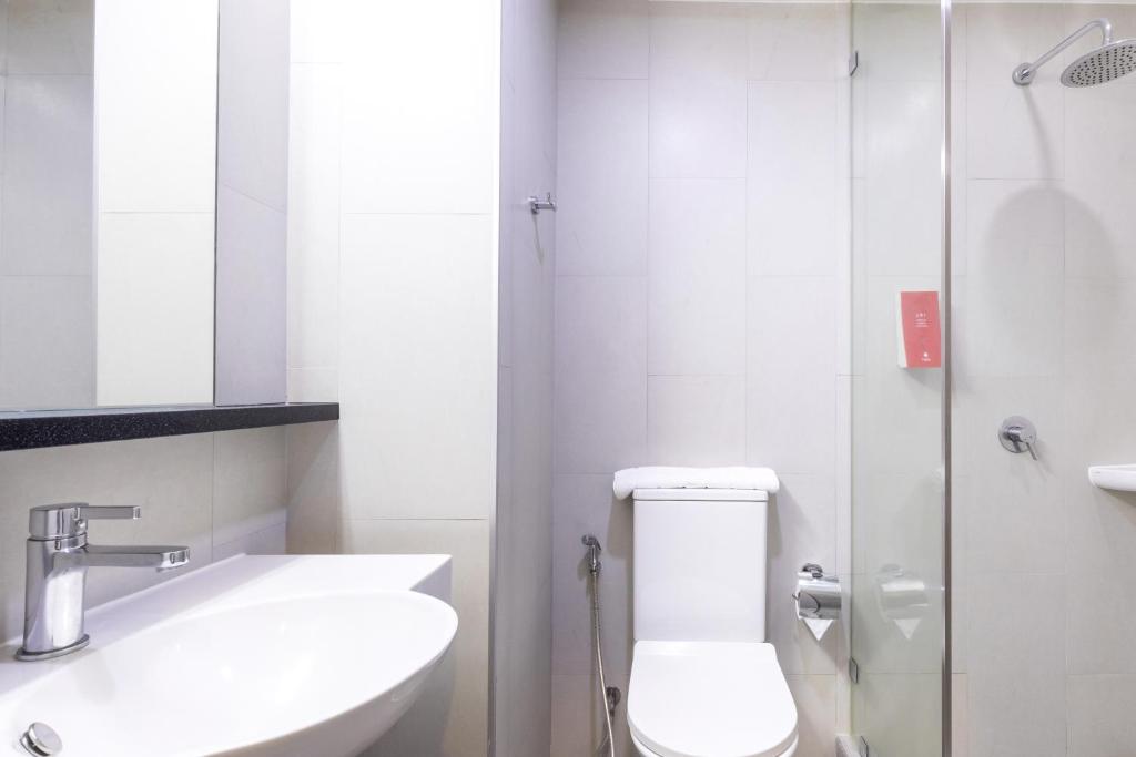 Easy Planet Bangkok Surawong - Resim 7