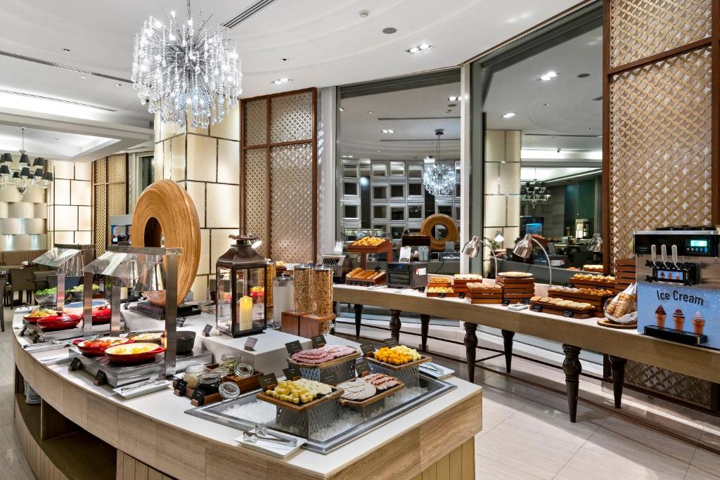 Grande Centre Point Hotel Terminal21 - Resim 31