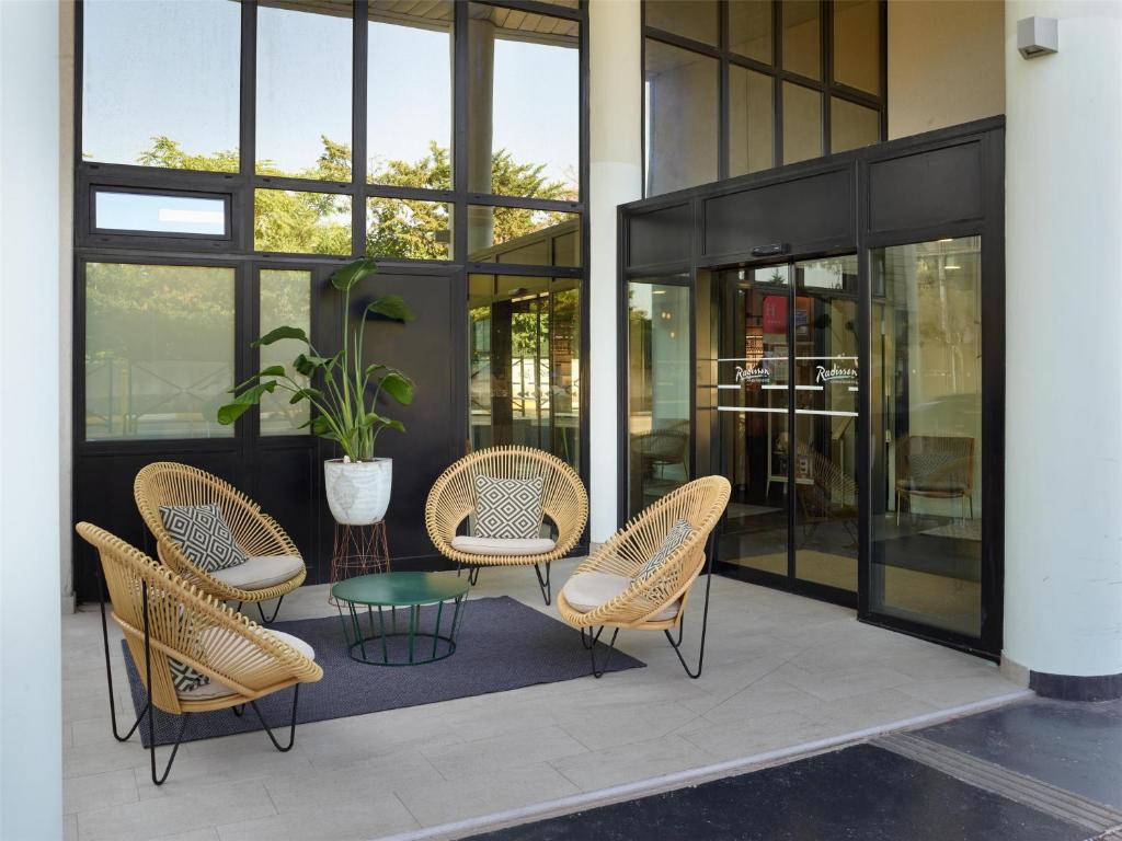 Radisson Hotel Aix En Provence - Resim 8