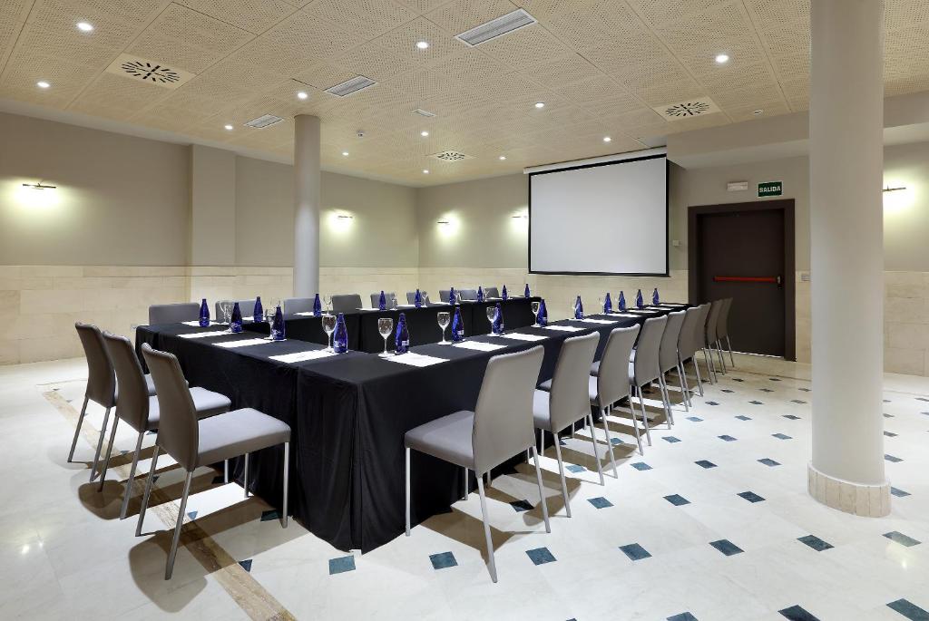 Eurostars Casa de la Lírica - Resim 39