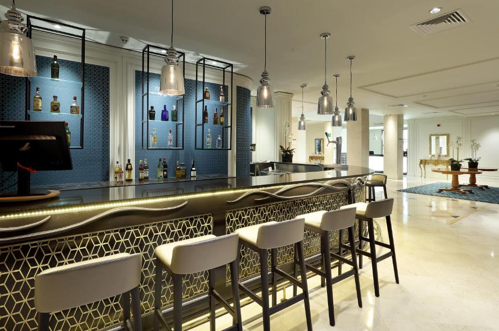 Eurostars Casa de la Lírica - Resim 12