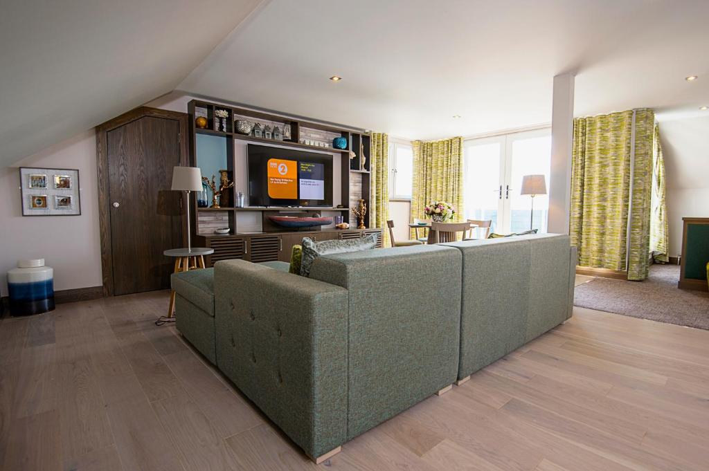 The Waterside Hotel - 