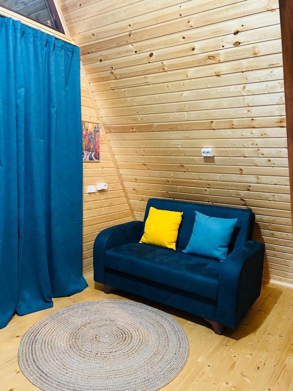 Ruang duduk di Cozy Home Buknari