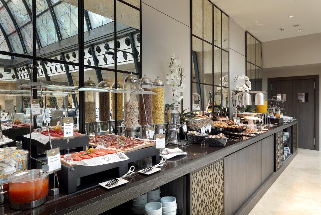 Eurostars Casa de la Lírica - Resim 26