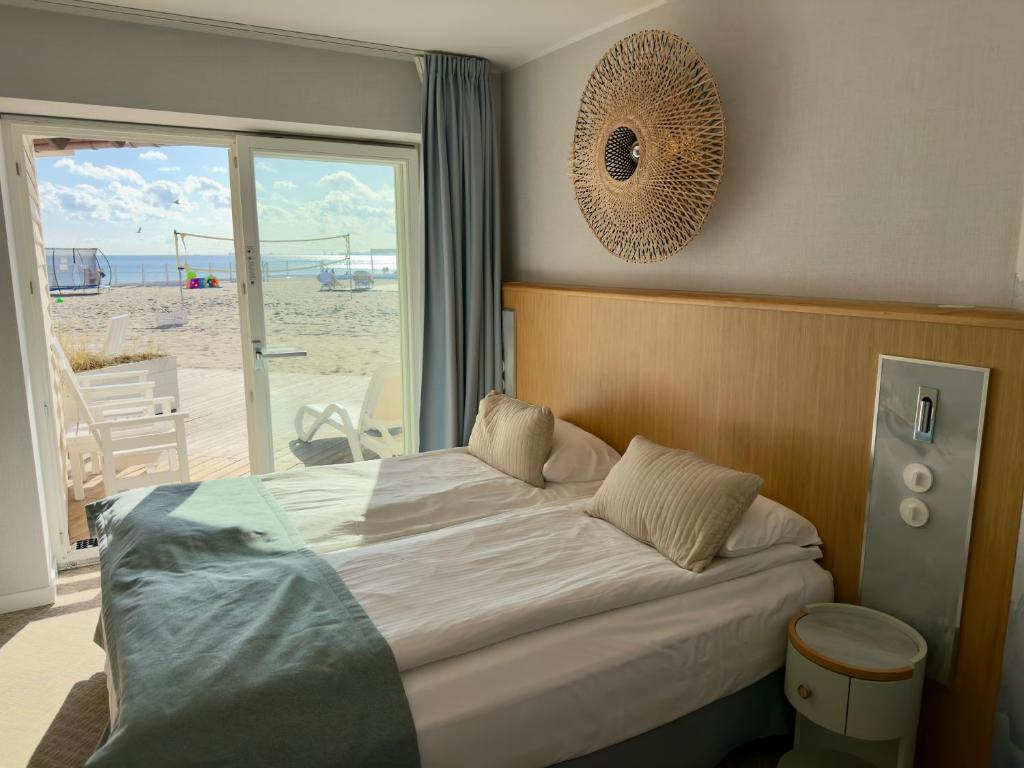 
Deluxe Double Room with Beach access
