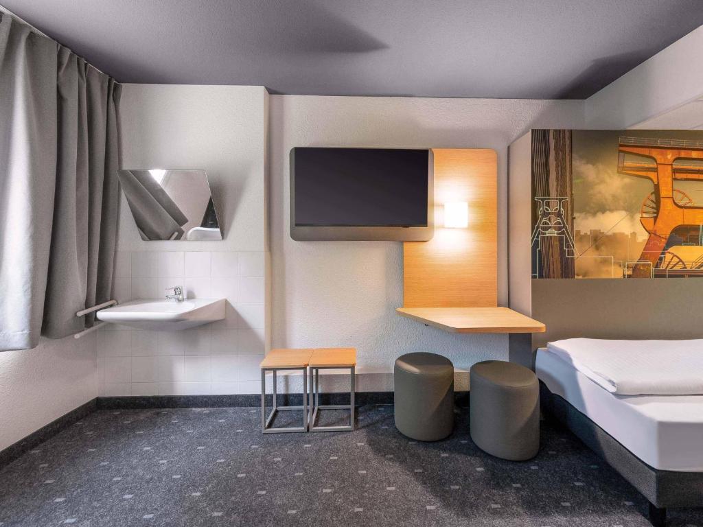 B&B HOTEL Essen-Nord - Resim 17
