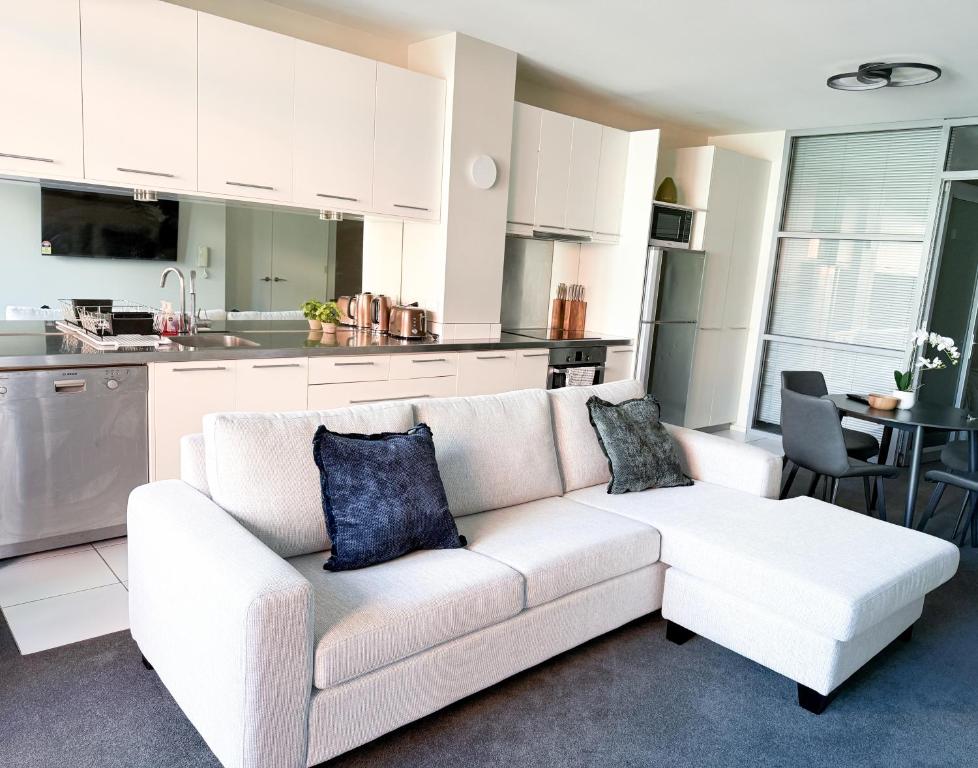 Elegant City Central Living - Resim 1