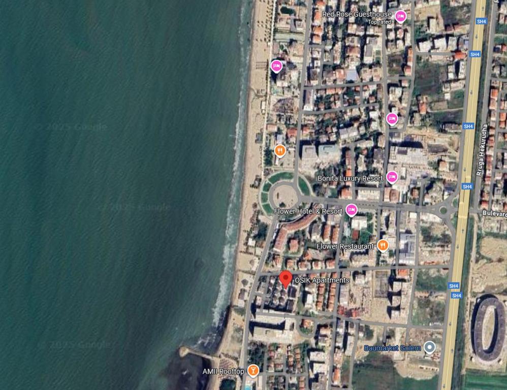 a map of a city with red and yellow circles at Osik apartments villa 01 in Golem