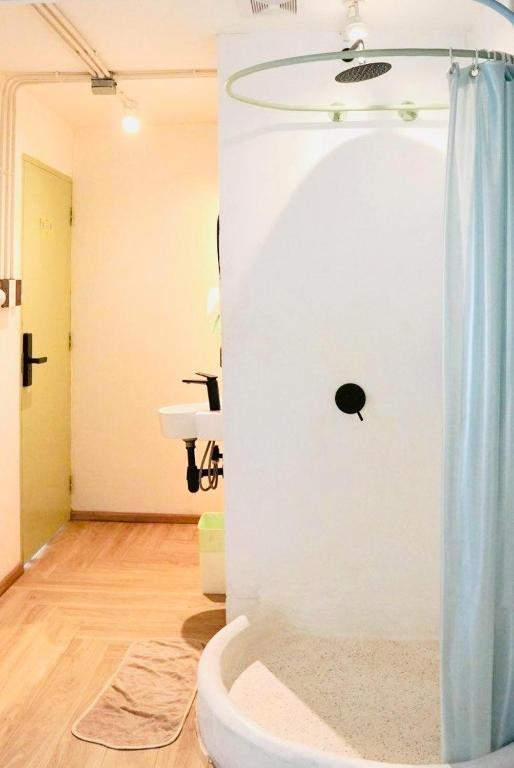 Green Group Stay Bangkok - Near Khaosan Road - Resim 41