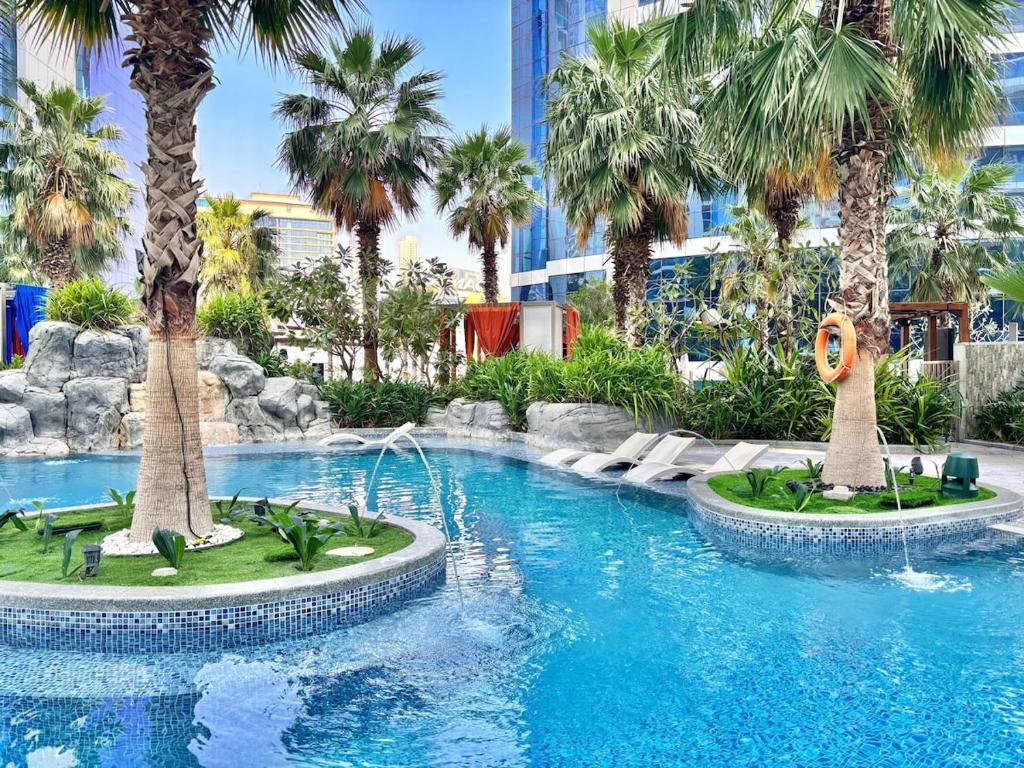 FIRST 1BR High Floor , Iconic Burj Khalifa