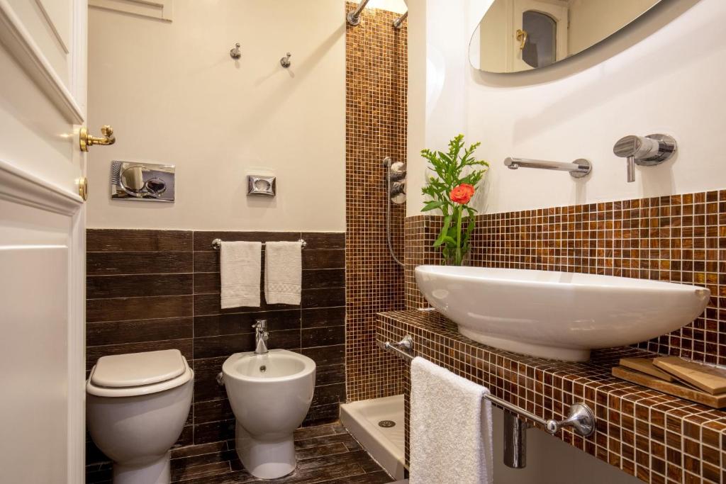 Vivaldi Luxury Rooms - Resim 10