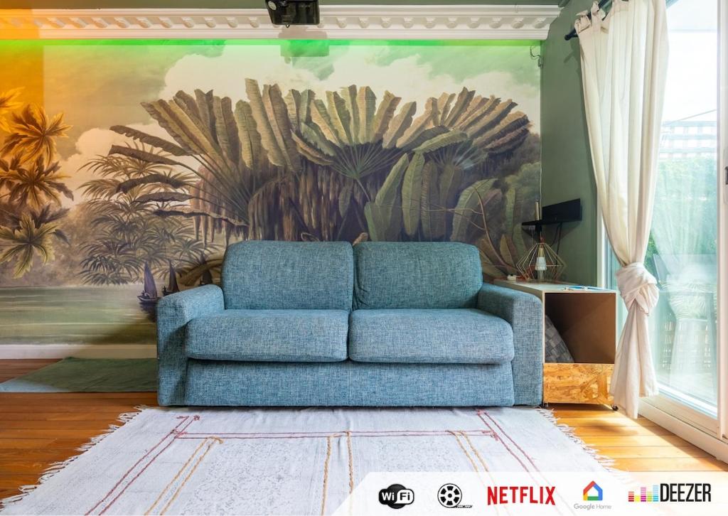 Cozy studio close to train station